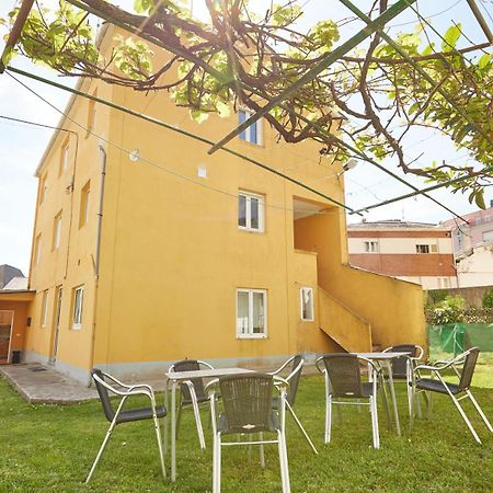 Вилла Casa Con Jardin Al Lado De La Playa Вивейро Экстерьер фото